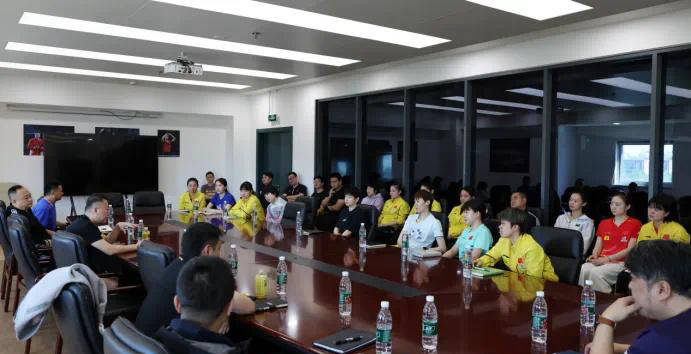 开云体育app-包含摩洛哥瓦赫达全力备战世俱杯，冲击冠军信心十足的词条