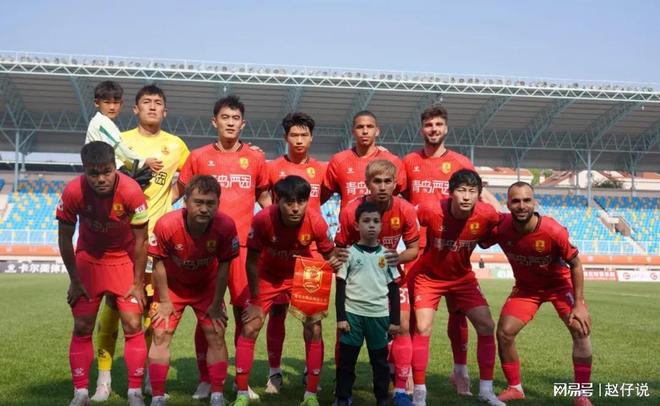 陕西0-0广西、大连3-1石家庄、深圳定南皆赢！中甲积分
