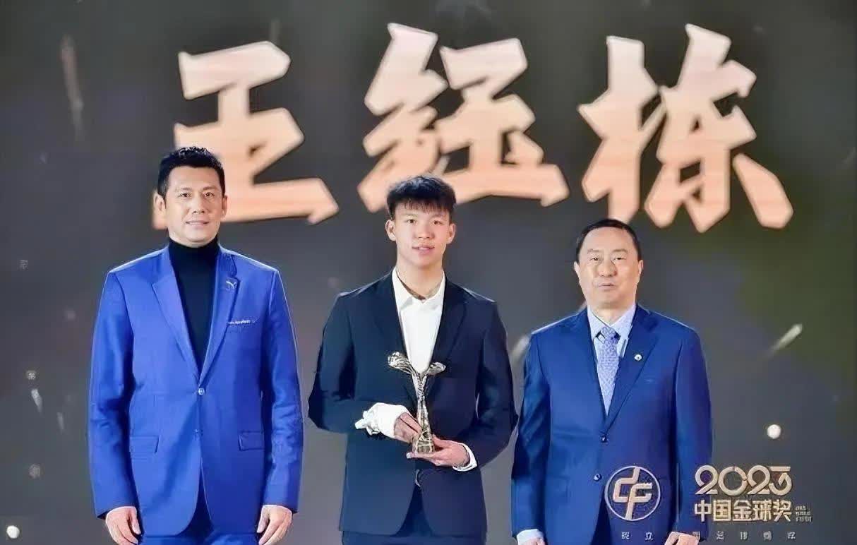 开云体育登录-中超-米特里策首秀2射1传王钰栋破门伤退浙江3-0完胜海牛