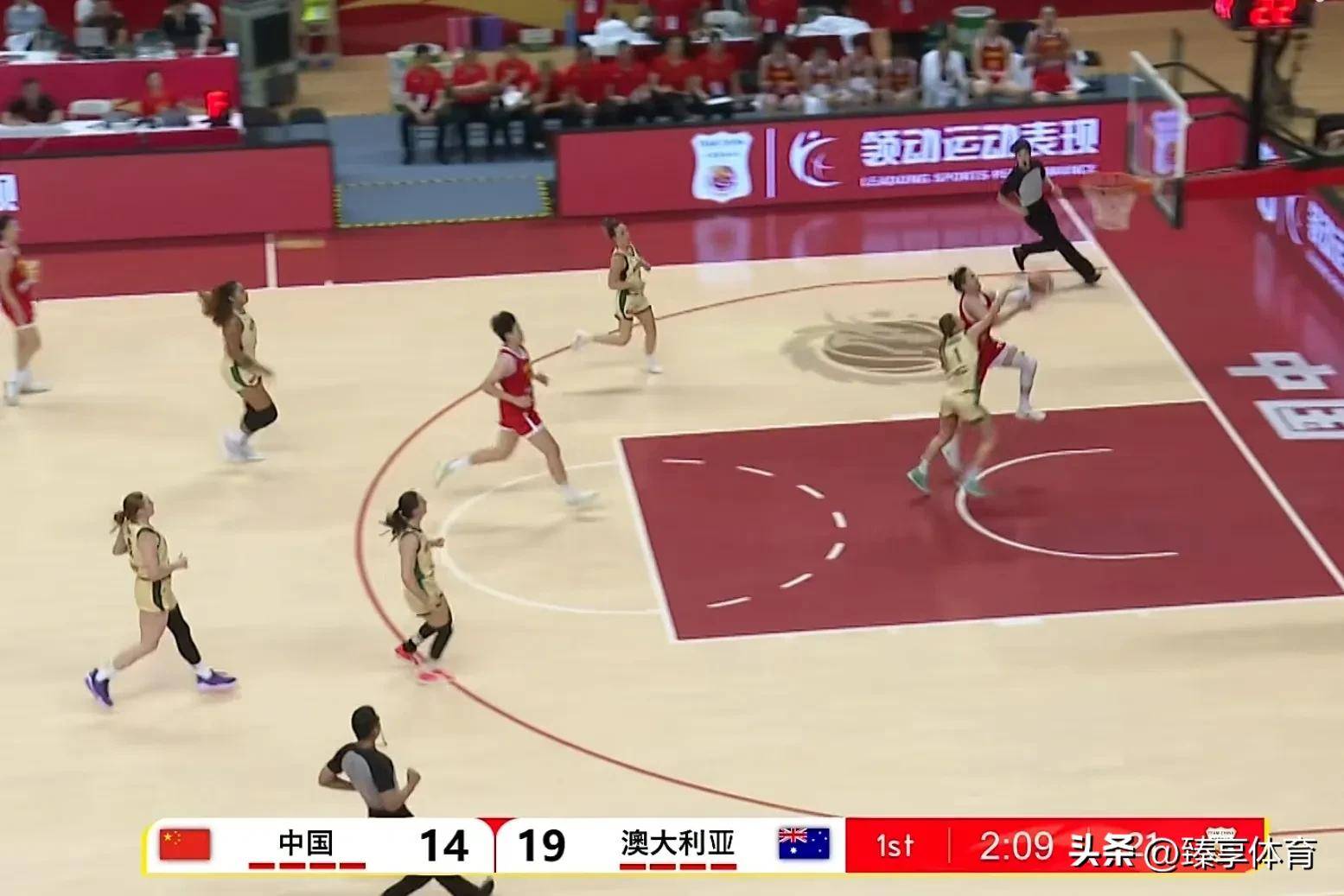 包含罗欣棫出战19分钟，投篮4中1、三分2中1得到5分3篮板的词条