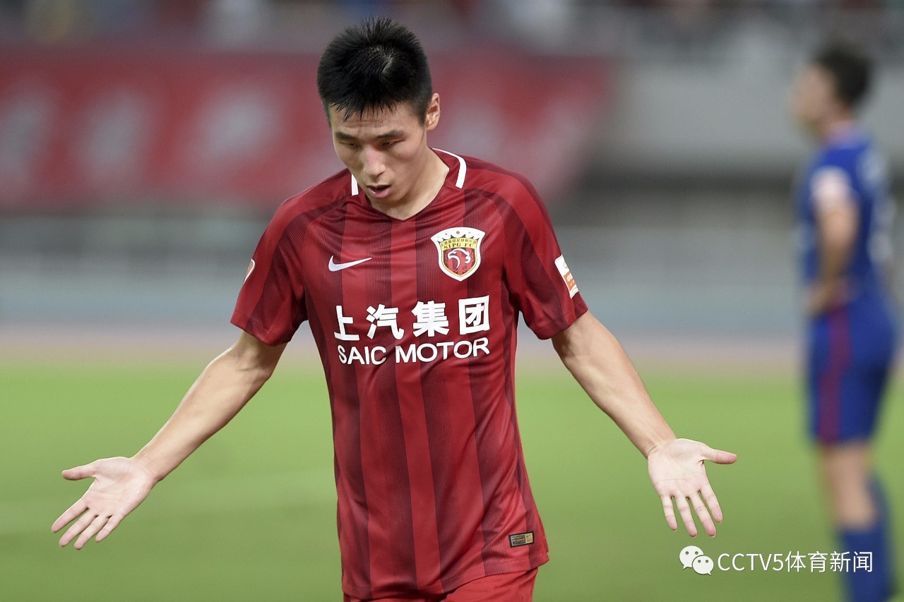 上港客场取胜，继续保持领跑